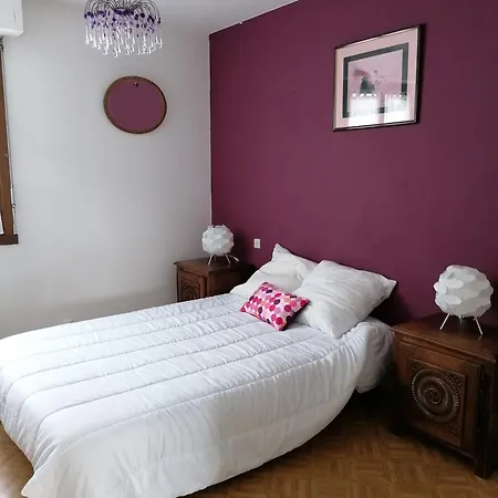 Grand Avec Vue - A Pied