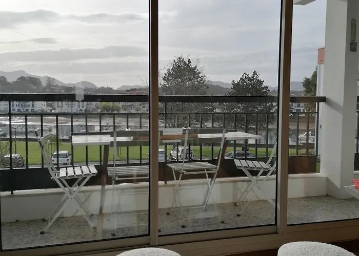 Appartement Grand Avec Vue - A Pied